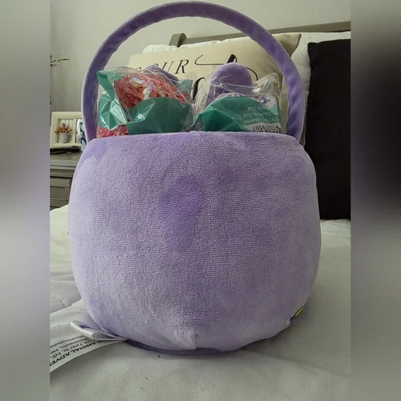 PEEPS Plush Bunny Basket- Blue Or Purple - Picture 7 of 7